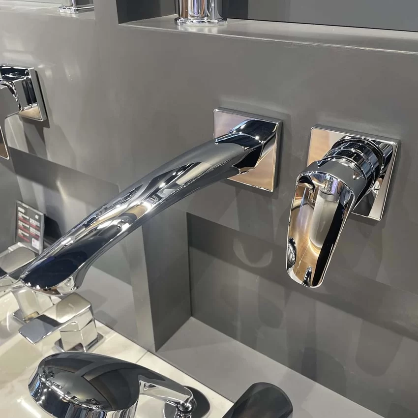 Vòi lavabo nóng lạnh gắn tường GM TOTO TLG09308BB 18 Vòi lavabo nóng lạnh gắn tường GM TOTO TLG09308BB - Hình ảnh chính