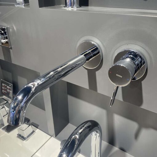 Vòi lavabo nóng lạnh gắn tường GF TOTO TLG11308BA (TLG11308B) - Chrome