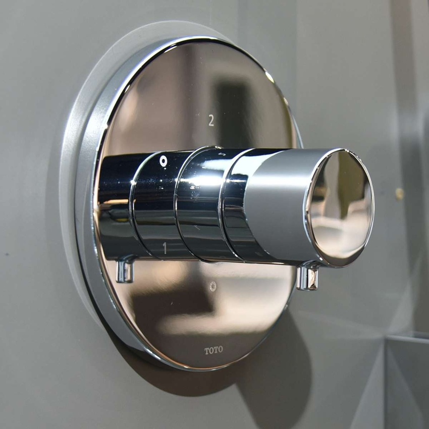Van chuyển hướng 3 đường nước TOTO TBV01104B Van chuyển hướng 3 đường nước TOTO TBV01104B kèm phụ kiện âm tường TBN01103B - TBV01104B/TBN01103B