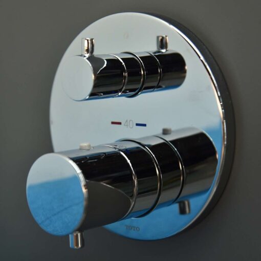 Van điều chỉnh nhiệt độ kèm van dừng và phụ kiện âm tường TOTO TBV01407B TBN01001B