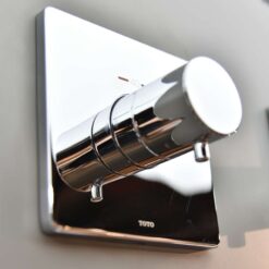 Van điều chỉnh nhiệt độ TOTO TBV02402B