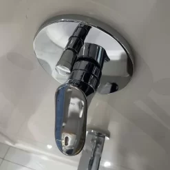 Van gật gù điều chỉnh nóng lạnh âm tường TOTO TBG01304BA TBN01001B
