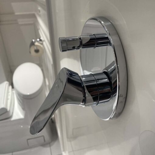 Van gật gù điều chỉnh nóng lạnh âm tường TOTO TBG01304BA TBN01001B