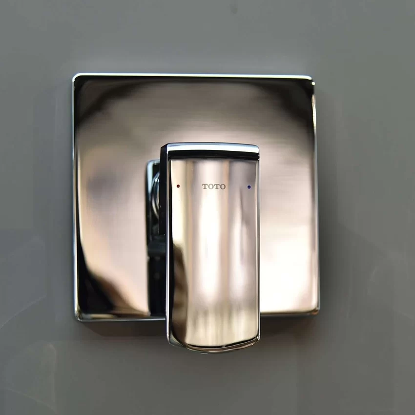 Thiết kế hiện đại của TOTO TBG02303BA - SKU: TBG02303BA/TBN01001B Thiết kế hiện đại của TOTO TBG02303BA - SKU: TBG02303BA/TBN01001B