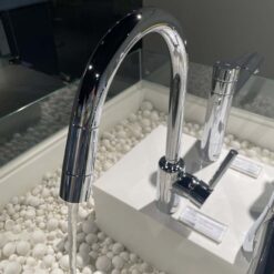 Vòi bếp nóng lạnh TOTO TX608KNBR