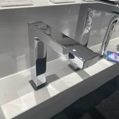 Vòi lavabo cảm ứng nóng lạnh TOTO TLE25007V 16 Vòi lavabo cảm ứng nóng lạnh TOTO TLE25007V