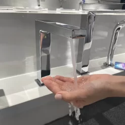 Vòi lavabo cảm ứng nóng lạnh TOTO TLE25007V 12 Vòi lavabo cảm ứng nóng lạnh TOTO TLE25007V