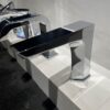 Vòi lavabo cảm ứng TOTO TLE20006A