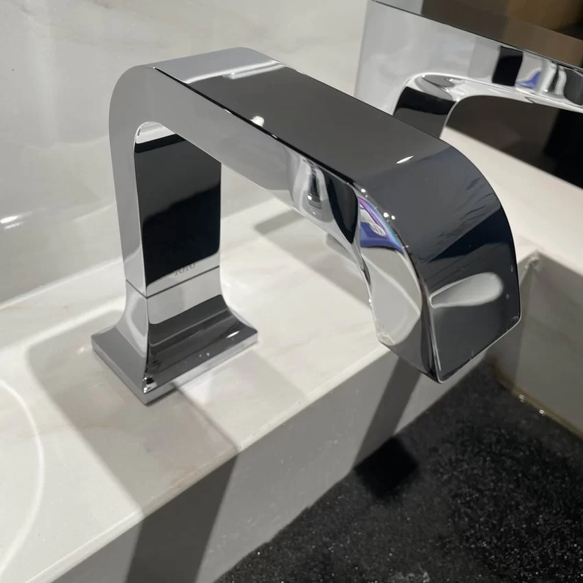 Vòi lavabo TOTO TLE21006A SKU: TLE21006A Vòi lavabo TOTO TLE21006A SKU: TLE21006A