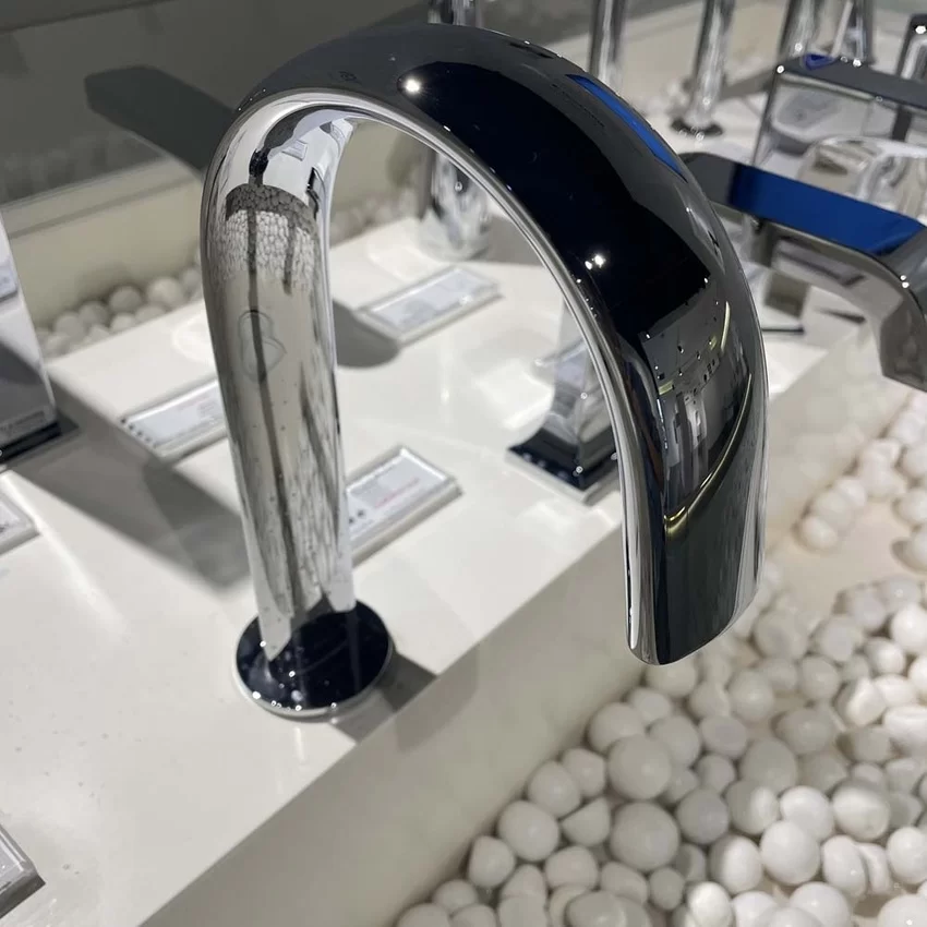 Vòi Lavabo Cảm Ứng TOTO TLE24006A Vòi Lavabo Cảm Ứng TOTO TLE24006A - SKU TLE24006A