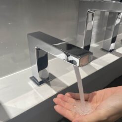 Vòi lavabo cảm ứng TOTO TLE25006A (TLE25006V)