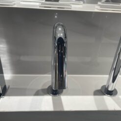 Vòi lavabo cảm ứng TOTO TLE26006V