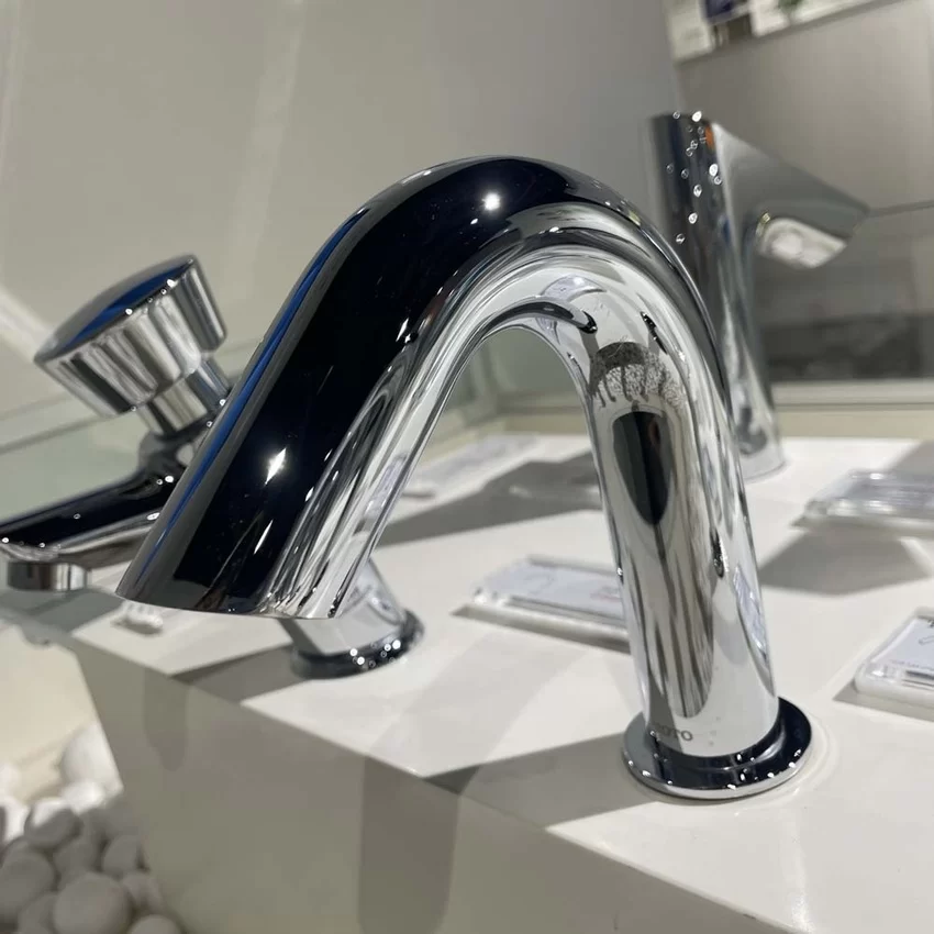 Vòi lavabo cảm ứng TOTO TLE28002A 12 Vòi Lavabo Cảm Ứng TOTO TLE28002A