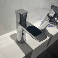 Vòi lavabo lạnh TOTO TLG04101B 19 Vòi lavabo lạnh TOTO TLG04101B
