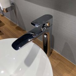 Vòi lavabo nóng lạnh GA TOTO TLG04307V