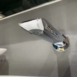 Vòi lavabo nóng lạnh gắn tường GA TOTO TLG04310BB 18 Vòi lavabo nóng lạnh gắn tường GA TOTO TLG04310BB