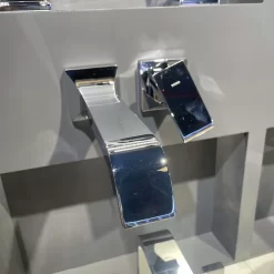 Vòi lavabo nóng lạnh gắn tường GC TOTO TLG08308BA 16 Vòi lavabo nóng lạnh gắn tường GC TOTO TLG08308BA