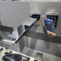 Vòi lavabo nóng lạnh gắn tường GE TOTO TLG07308BB