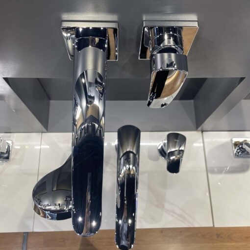 Vòi lavabo nóng lạnh gắn tường GM TOTO TLG09308BB