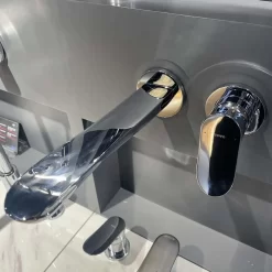 Vòi lavabo nóng lạnh gắn tường GO TOTO TLG01311BB