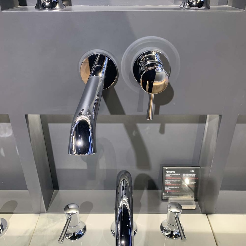 Vòi Lavabo Nóng Lạnh Gắn Tường LN TOTO TLS02308B - Ảnh 2