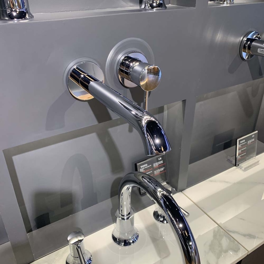 Vòi Lavabo Nóng Lạnh Gắn Tường LN TOTO TLS02308B - Ảnh 3
