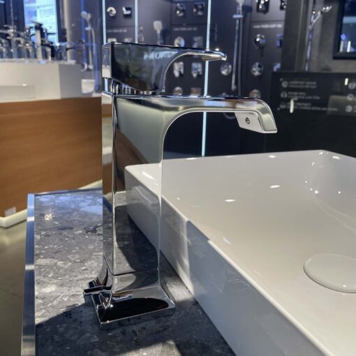 Vòi lavabo nóng lạnh GC TOTO TLG08303V
