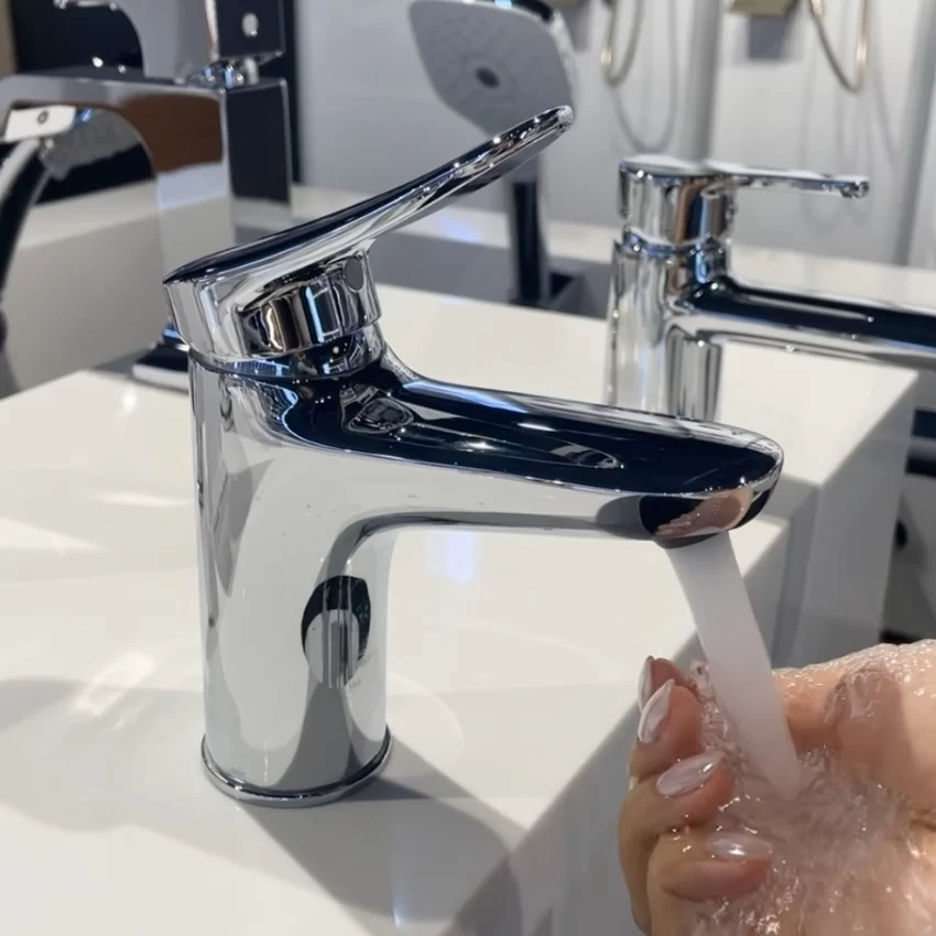 Vòi Lavabo Nóng Lạnh TOTO TLS04301V - Ảnh 4 Vòi Lavabo Nóng Lạnh TOTO TLS04301V