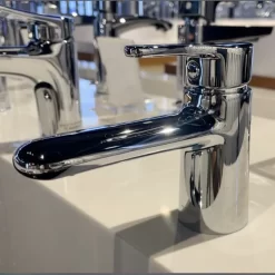 Vòi lavabo nóng lạnh New Standard TOTO TVLM102NSR 10 Vòi lavabo nóng lạnh New Standard TOTO TVLM102NSR
