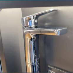 Vòi lavabo nóng lạnh Rei-S TOTO TTLR302FV-1R