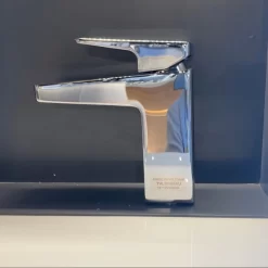 Vòi lavabo nóng lạnh RUFICE TOTO TVLM108RU