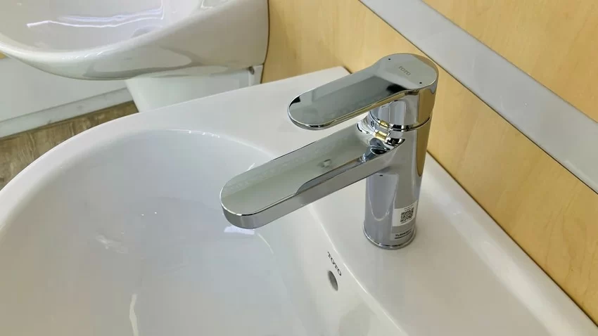 Tính năng điều chỉnh nhiệt độ dễ dàng của TOTO TLS06301V Tính năng điều chỉnh nhiệt độ dễ dàng của TOTO TLS06301V