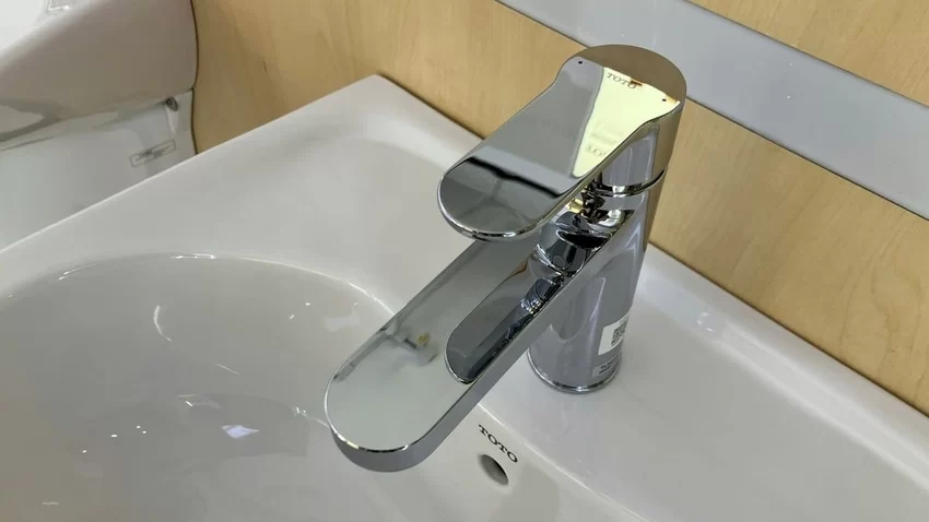 Vòi lavabo nóng lạnh TOTO TLS06301V1 7 Vòi lavabo nóng lạnh TOTO TLS06301V1