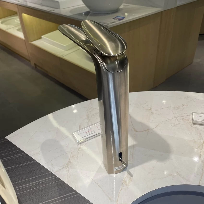 Vòi lavabo nóng lạnh ZA TOTO TLP03301A1 24 Vòi lavabo nóng lạnh ZA TOTO TLP03301A1