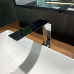 Vòi lavabo nóng lạnh ZL TOTO TLP02304B