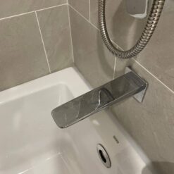 Vòi xả bồn âm tường GR TOTO TBG02001B