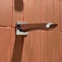 Vòi xả bồn âm tường GR TOTO TBG02001B 13 Vòi xả bồn âm tường GR TOTO TBG02001B