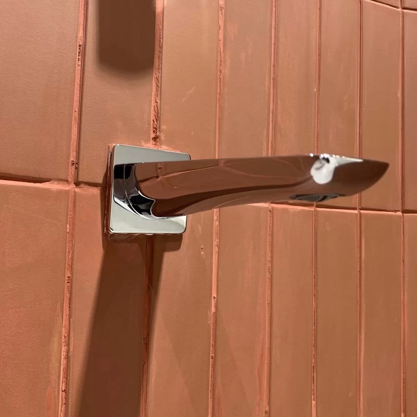 Vòi xả bồn âm tường GR TOTO TBG02001B 21 Vòi xả bồn âm tường GR TOTO TBG02001B - Sản phẩm 4