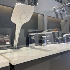 Vòi xả bồn tắm nóng lạnh TOTO TBG02305AA (TBG02305B)