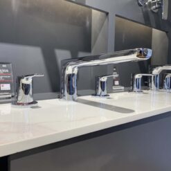 Vòi xả bồn tắm nóng lạnh TOTO TBG03201BA (TBG03201B)