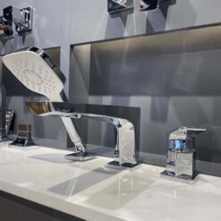 Vòi xả bồn tắm TOTO nóng lạnh TBG07305AA (TBG07305A)