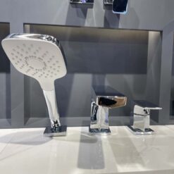 Vòi xả bồn tắm TOTO nóng lạnh TBG07305AA (TBG07305A)