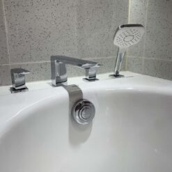 Vòi xả bồn tắm TOTO TBG02202A nóng lạnh kèm tay sen