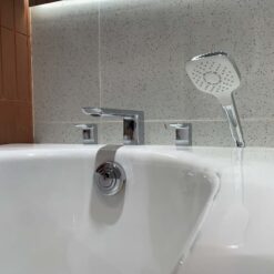 Vòi xả bồn tắm TOTO TBG02202A nóng lạnh kèm tay sen 13 Vòi xả bồn tắm TOTO TBG02202A nóng lạnh kèm tay sen