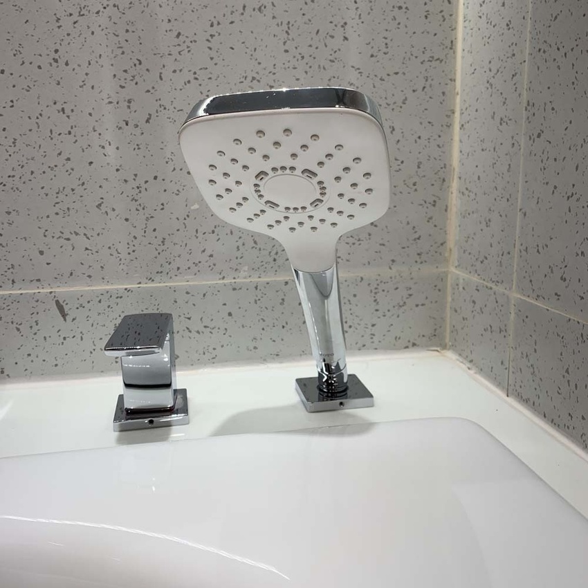 Vòi xả bồn tắm TOTO TBG02202A nóng lạnh kèm tay sen 8 Vòi xả bồn tắm TOTO TBG02202A nóng lạnh kèm tay sen