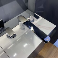 Vòi xả bồn tắm TOTO TBG04201BA nóng lạnh