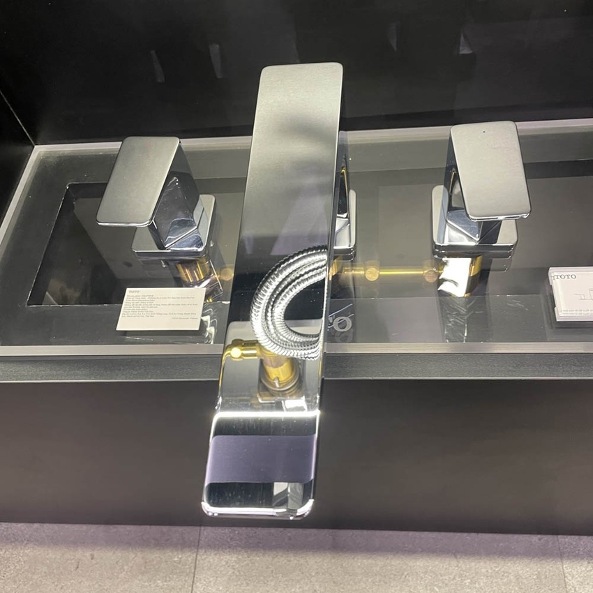 Vòi xả bồn tắm TOTO TBG07201B nóng lạnh 20 Vòi xả bồn tắm TOTO TBG07201B - Ảnh 3