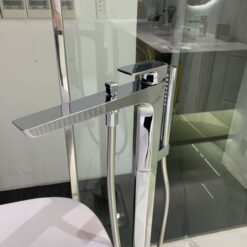 Vòi xả bồn tắm TOTO TBG07306AA nóng lạnh