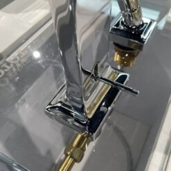 Vòi xả bồn tắm TOTO TBG08305AA nóng lạnh kèm tay sen