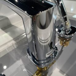 Vòi xả bồn tắm TOTO TBG09305AA nóng lạnh kèm tay sen